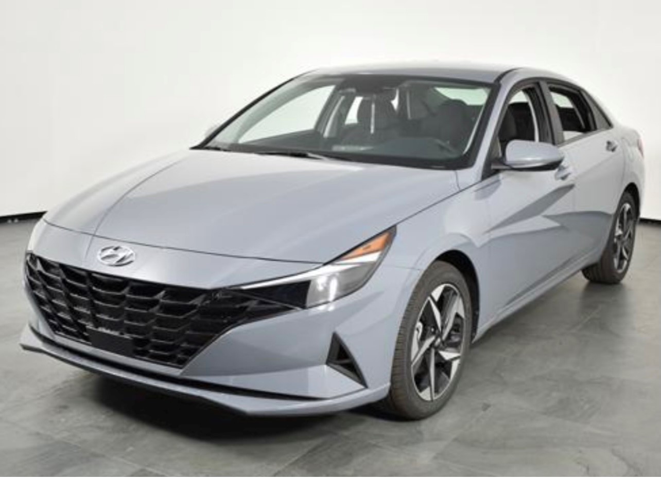 MEDIUM SIZE West Coast Car Rental PR